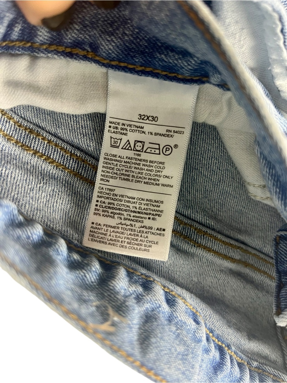 Light Blue Women's Straight Leg Jeans from Old Navy sku 146 - Picture 3 of 9